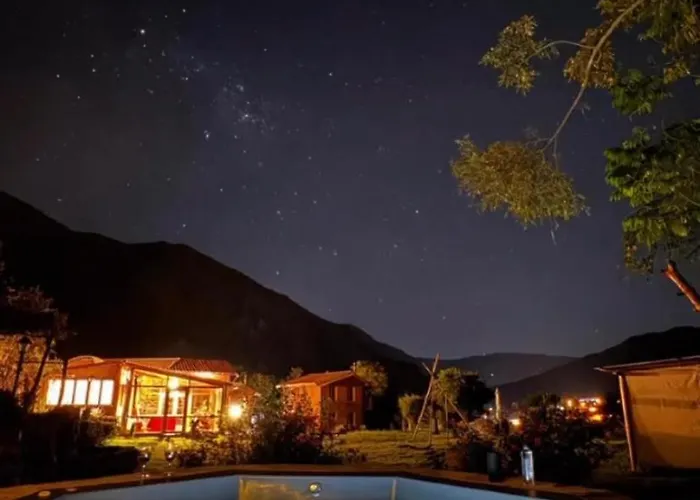 Unuwasi & Hotel Calca