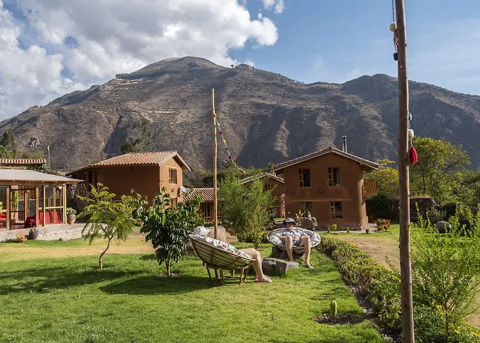 Unuwasi & Hotel