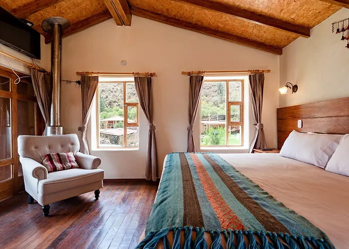 Hotel Unuwasi & Calca