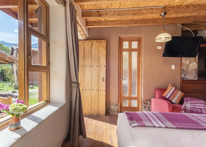 Hotel Unuwasi & Calca